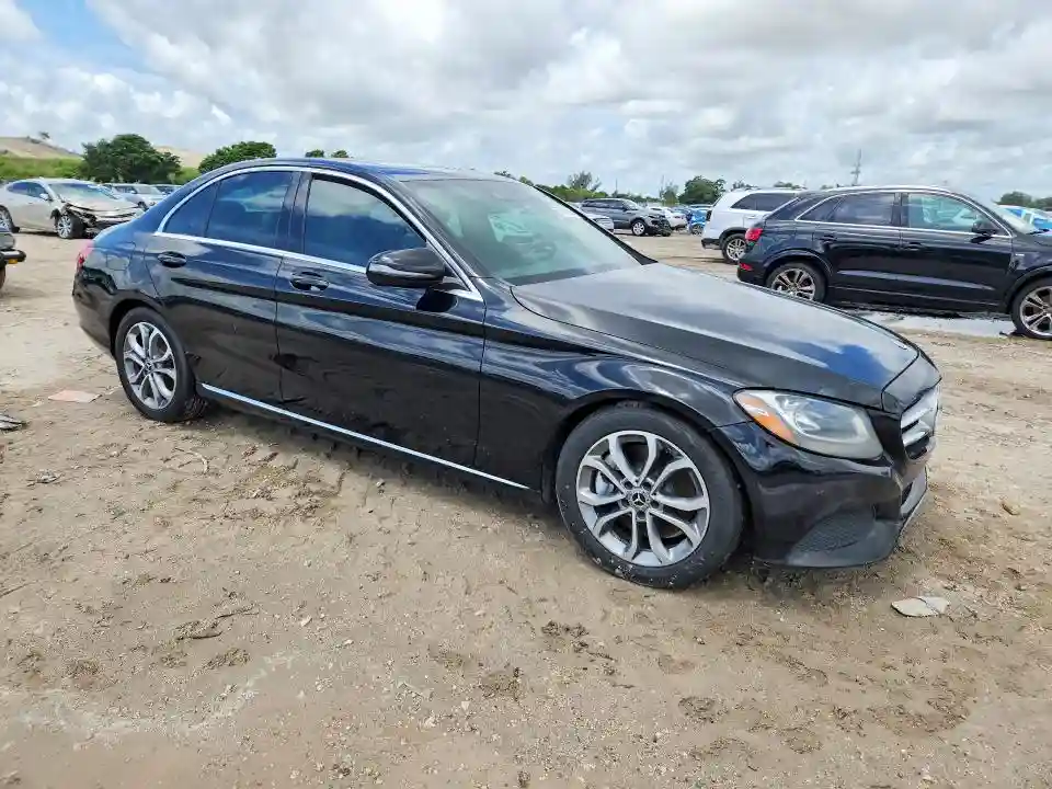 55SWF4JB5JU246804 2018 MERCEDES-BENZ C-CLASS-3