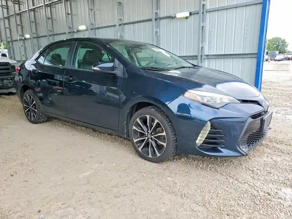5YFBURHE3HP592173 2017 TOYOTA COROLLA-3