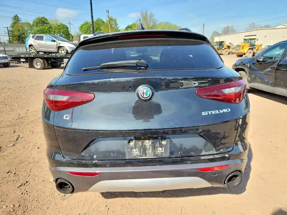 ZASPAKBN4N7D39494 2022 ALFA ROMEO STELVIO-5