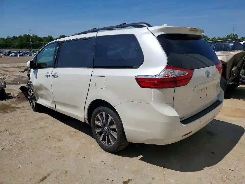 5TDDZ3DC7KS227330 2019 TOYOTA SIENNA-1