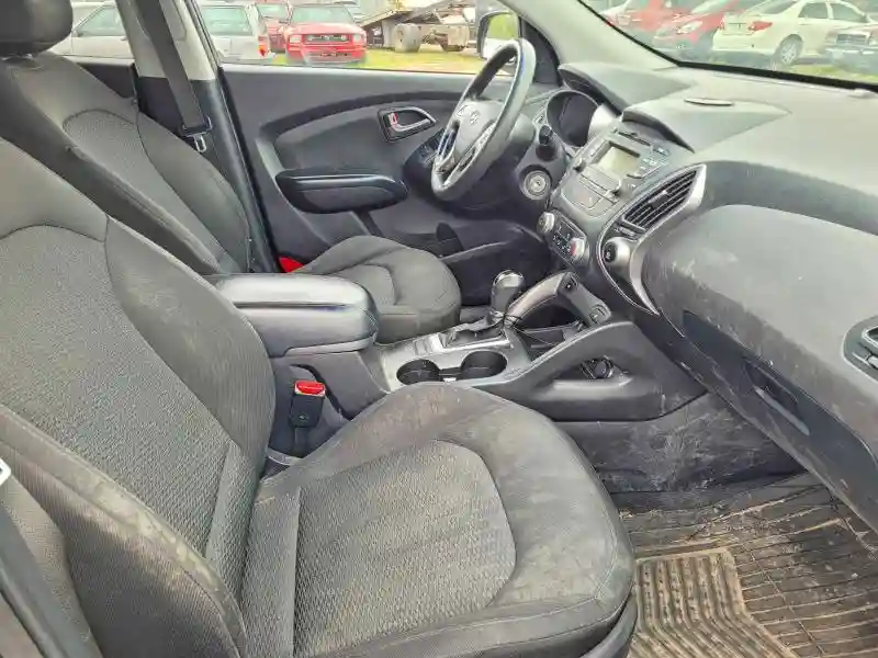 KM8JT3AF0FU971576 2015 HYUNDAI TUCSON-4