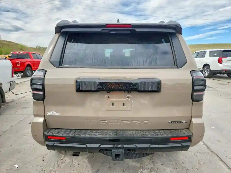 JTEVB5BR5S5017709 2025 TOYOTA 4RUNNER-5