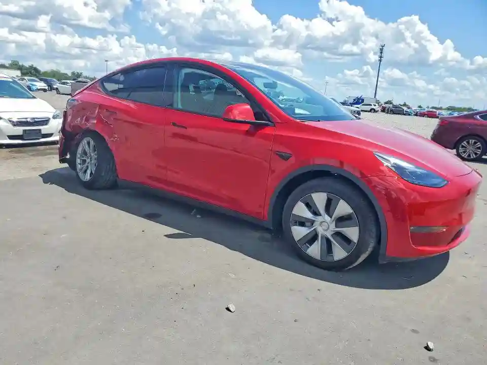 7SAYGDEE2PF768457 2023 TESLA MODEL Y-3