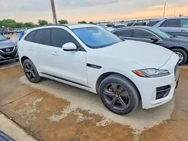 SADCL2GX5KA353175 2019 JAGUAR F-PACE-3