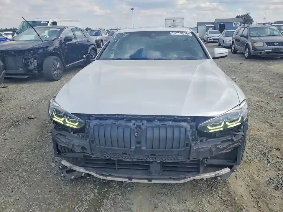 WBA73AP09MCF66907 2021 BMW 4 SERIES-4
