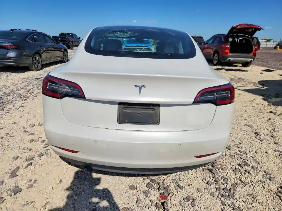 5YJ3E1EA6LF799858 2020 TESLA MODEL 3-5