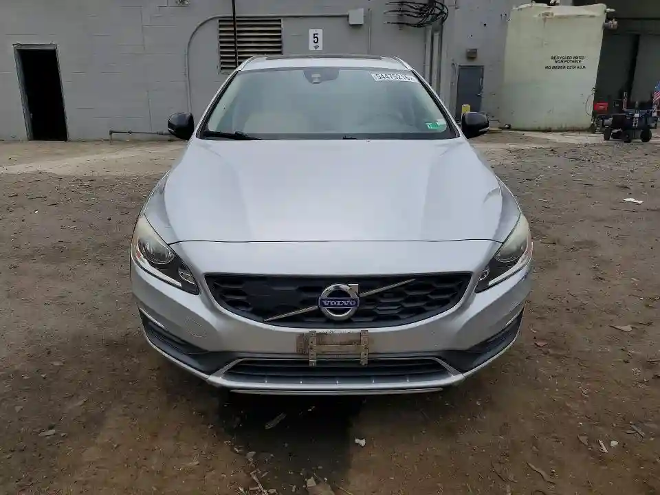 YV4612HK5F1001363 2015 VOLVO V60-4
