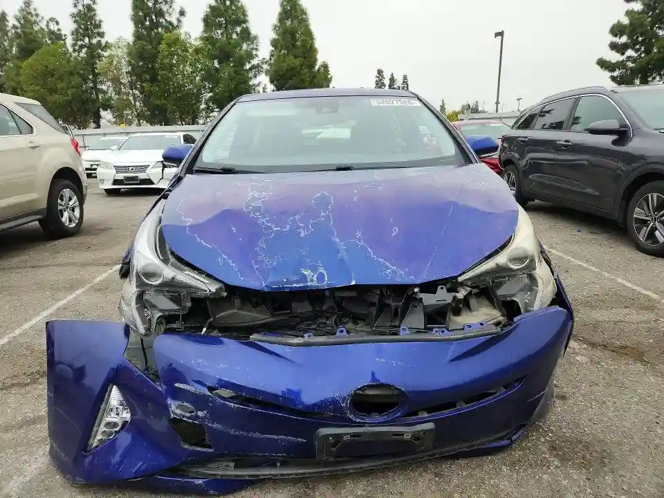 JTDKARFU3G3518276 2016 TOYOTA PRIUS-4