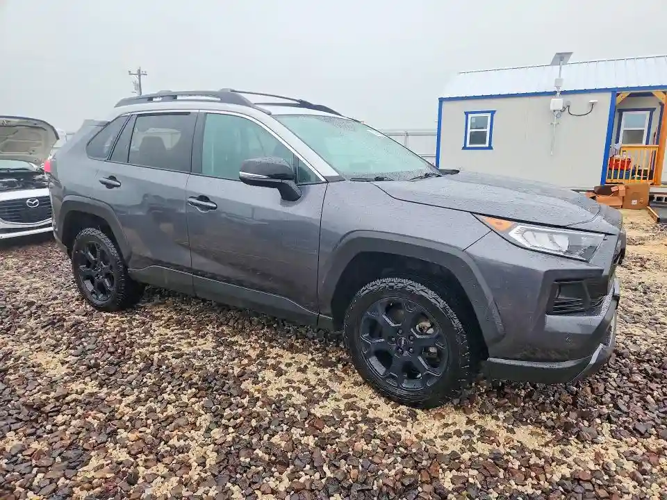 2T3J1RFV6LC084481 2020 TOYOTA RAV4-3