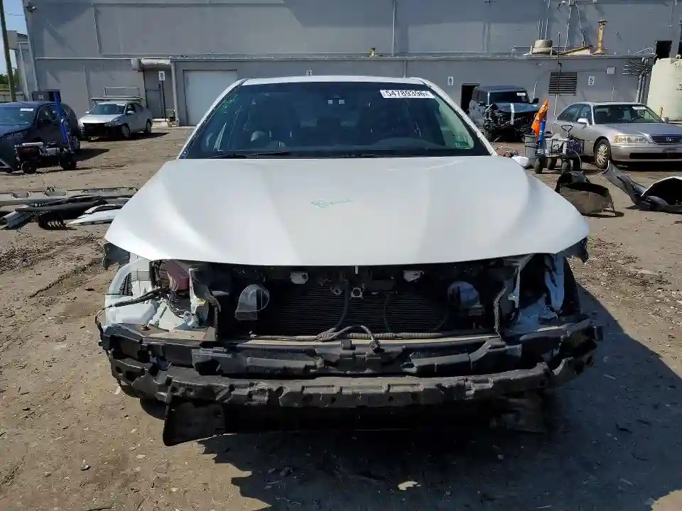 4T1B21HK9JU005136 2018 TOYOTA CAMRY SOLA-4