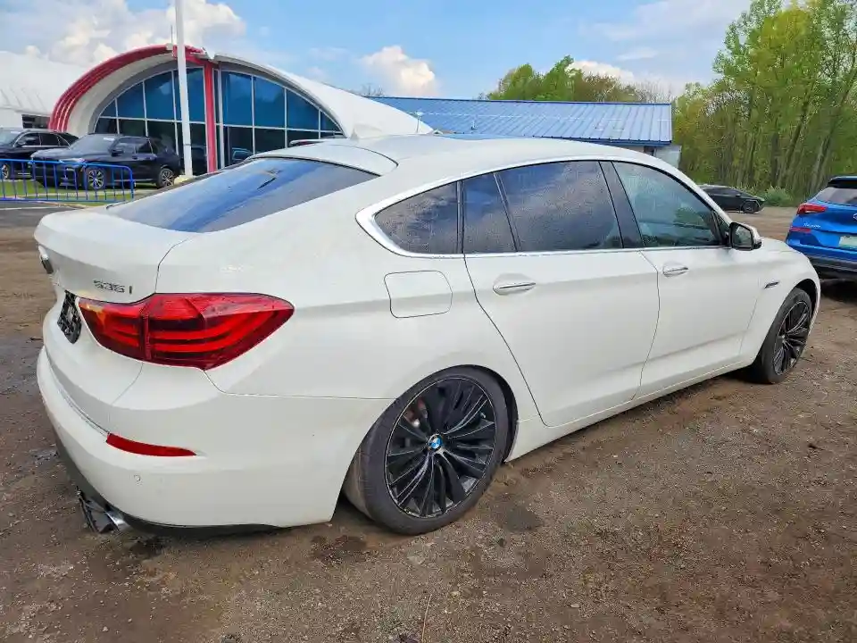 WBA5M4C55GD186630 2016 BMW 5 SERIES-2