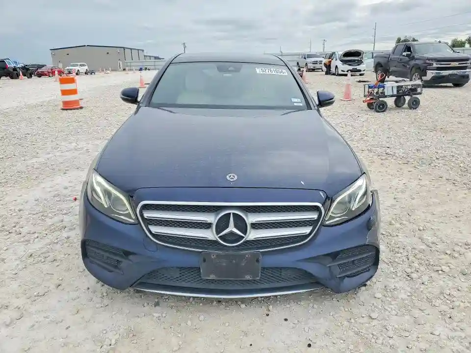 WDDZF4JB1JA392050 2018 MERCEDES-BENZ E-CLASS-4