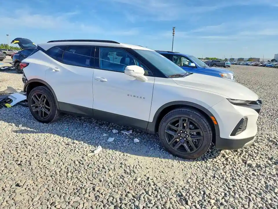 3GNKBJRS3NS140239 2022 CHEVROLET BLAZER-3