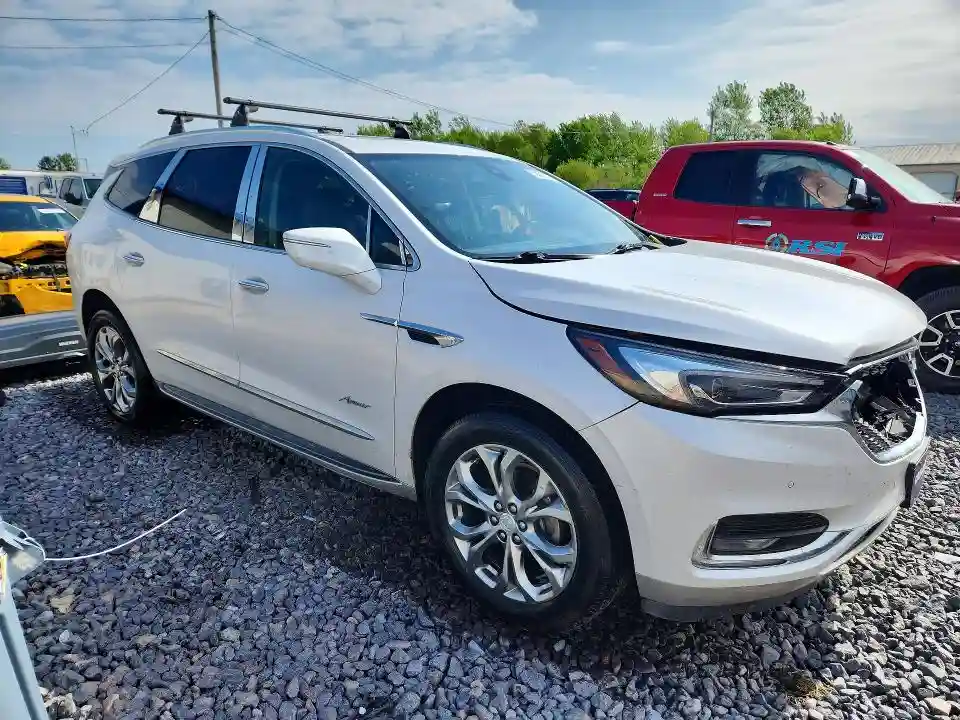 5GAERDKW9JJ257157 2018 BUICK ENCLAVE-3