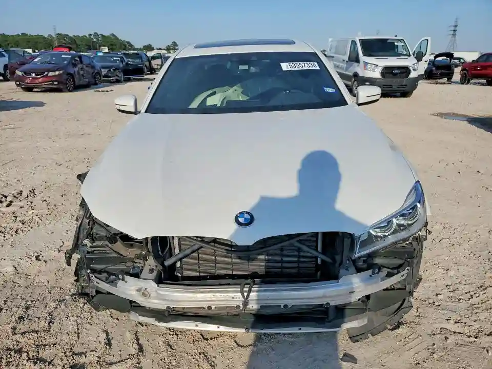 WBA7F0C5XKGM25723 2019 BMW 7 SERIES-4
