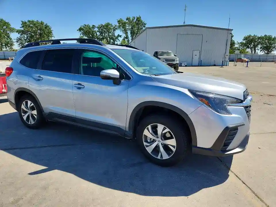 4S4WMACD1P3454944 2023 SUBARU ASCENT-3