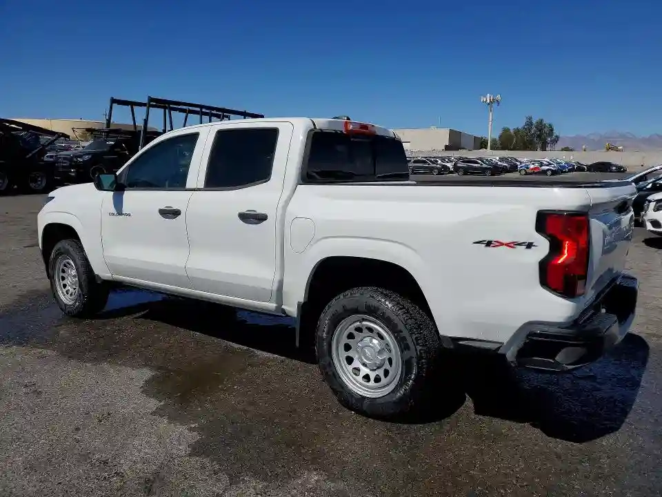 1GCGTBEC3R1113517 2024 CHEVROLET COLORADO-1
