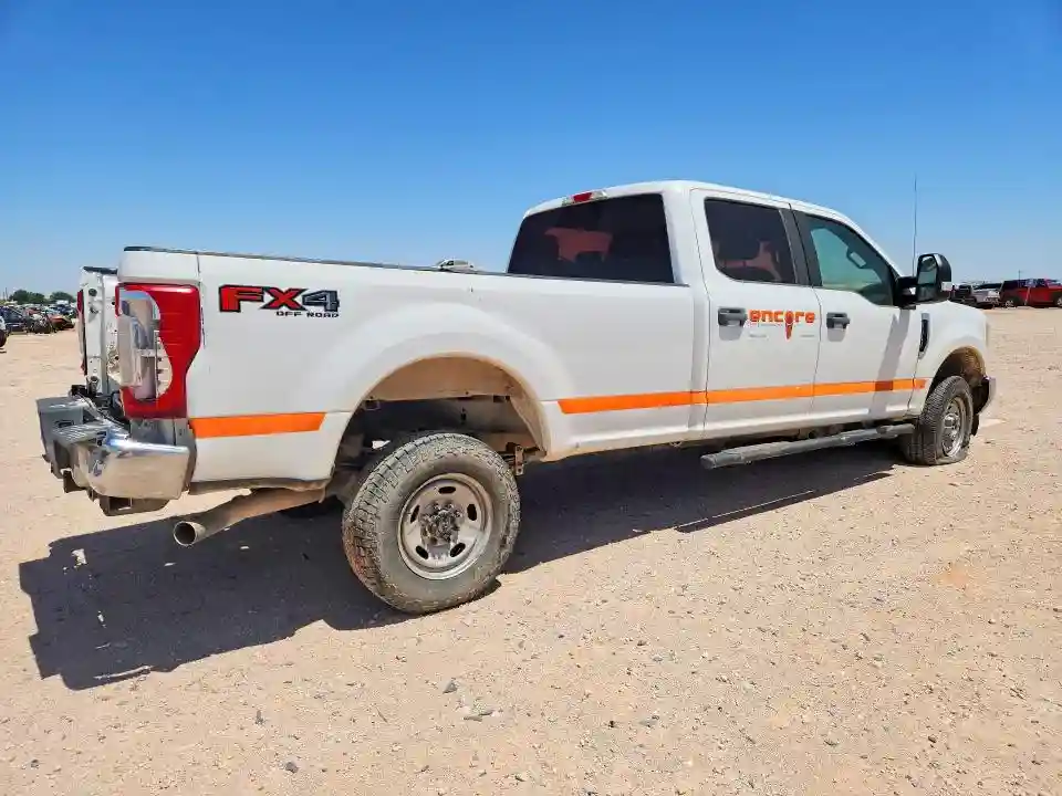 1FT7W2B66HEF13021 2017 FORD F250-2