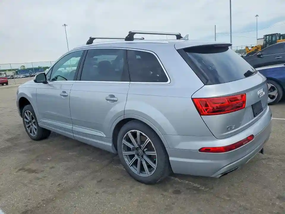 WA1VAAF71JD019111 2018 AUDI Q7-1
