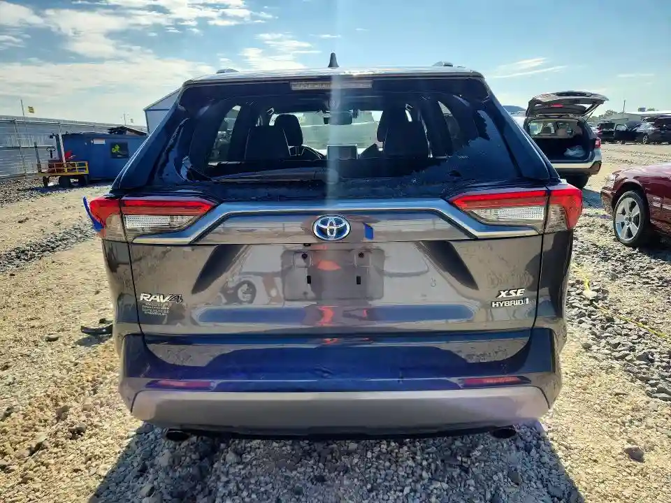 2T3E6RFV0MW014008 2021 TOYOTA RAV4-5
