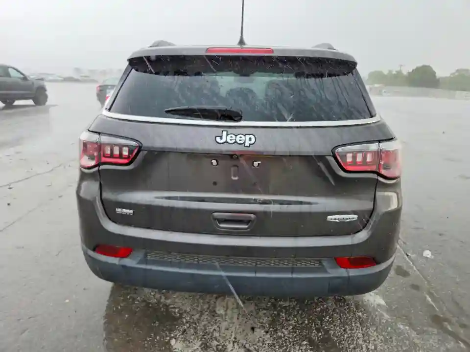 3C4NJCBB4KT614686 2019 JEEP COMPASS-5