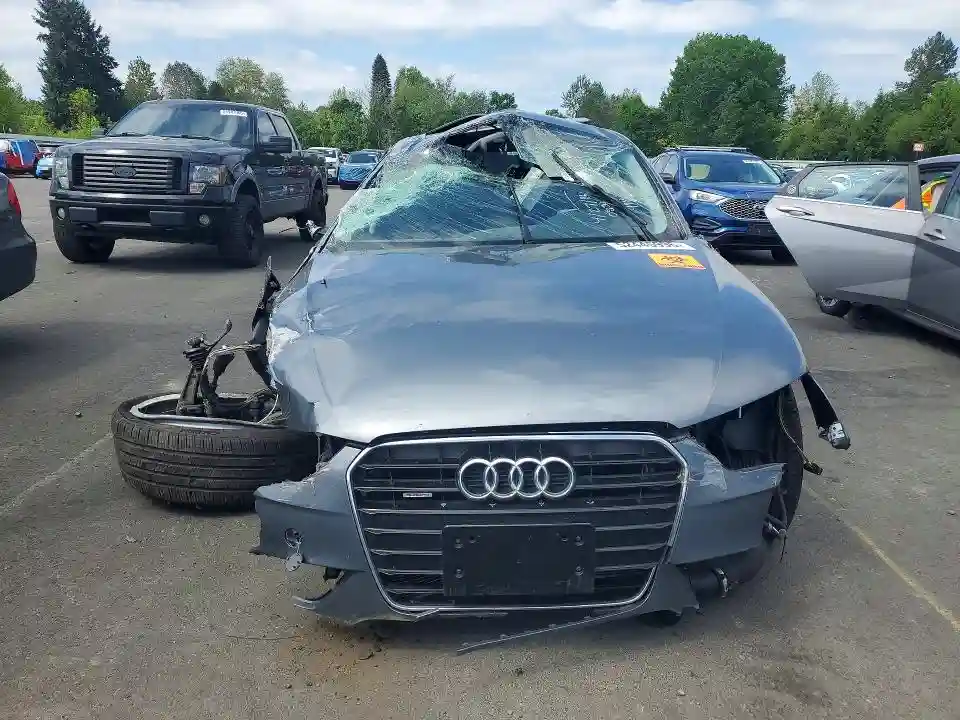 WAUFFAFLXGN000758 2016 AUDI A4-4