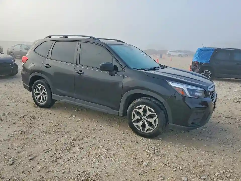 JF2SKAJC9MH418762 2021 SUBARU FORESTER-3