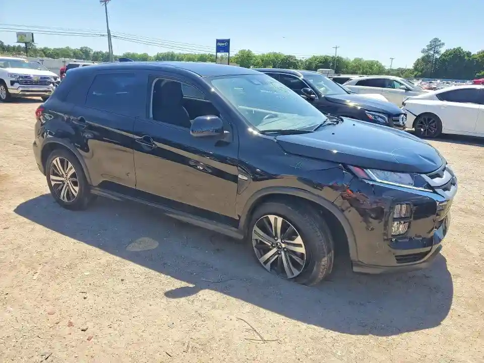 JA4ARUAU2RU023766 2024 MITSUBISHI OUTLANDER-3