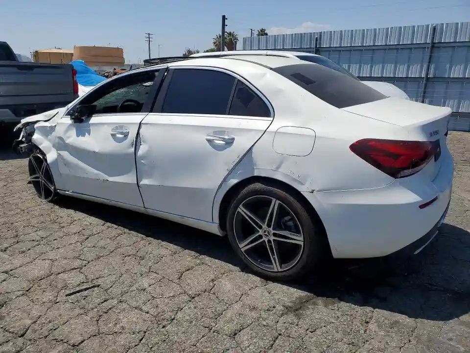 W1K3G4EB4NJ325882 2022 MERCEDES-BENZ A-CLASS-1