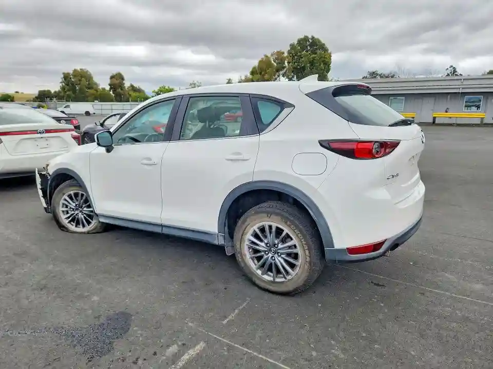 JM3KFABM3J1445705 2018 MAZDA CX-5-1