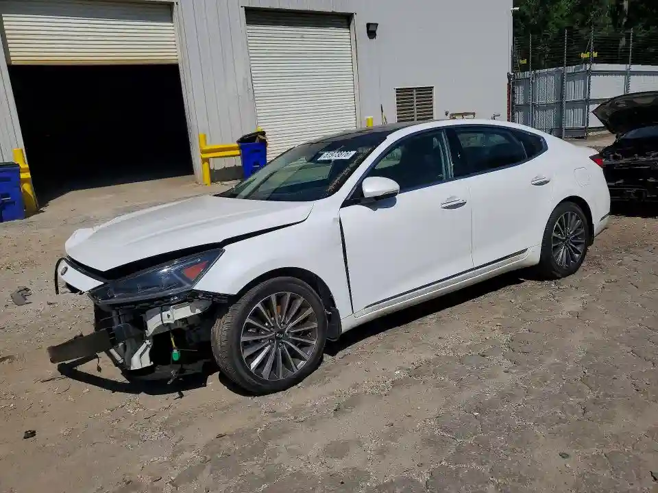KNALC4J12H5046184 2017 KIA CADENZA-0