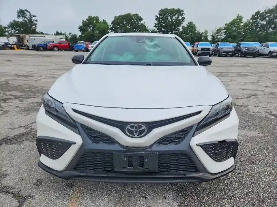 4T1G11BK3MU035948 2021 TOYOTA CAMRY-4