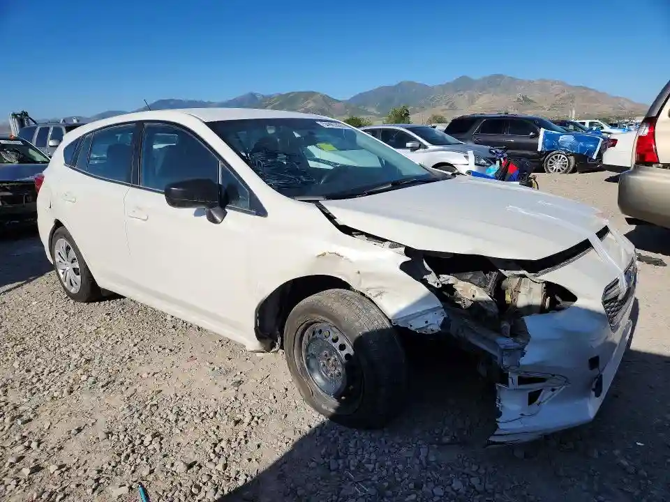 4S3GTAB60K3741098 2019 SUBARU IMPREZA-3