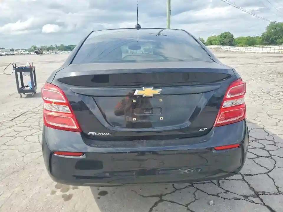1G1JD5SH2J4104212 2018 CHEVROLET SONIC-5