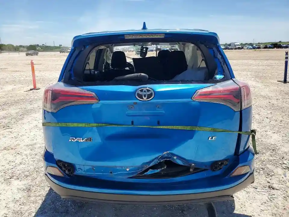 JTMZFREVXJJ725115 2018 TOYOTA RAV4-5