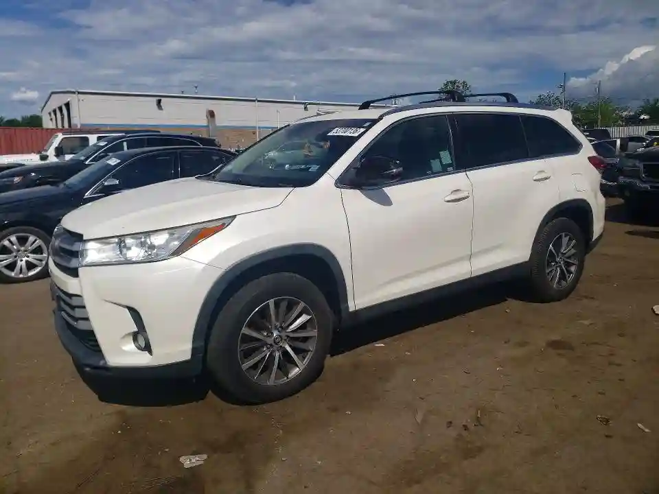 5TDKZRFH3KS553905 2019 TOYOTA HIGHLANDER-0