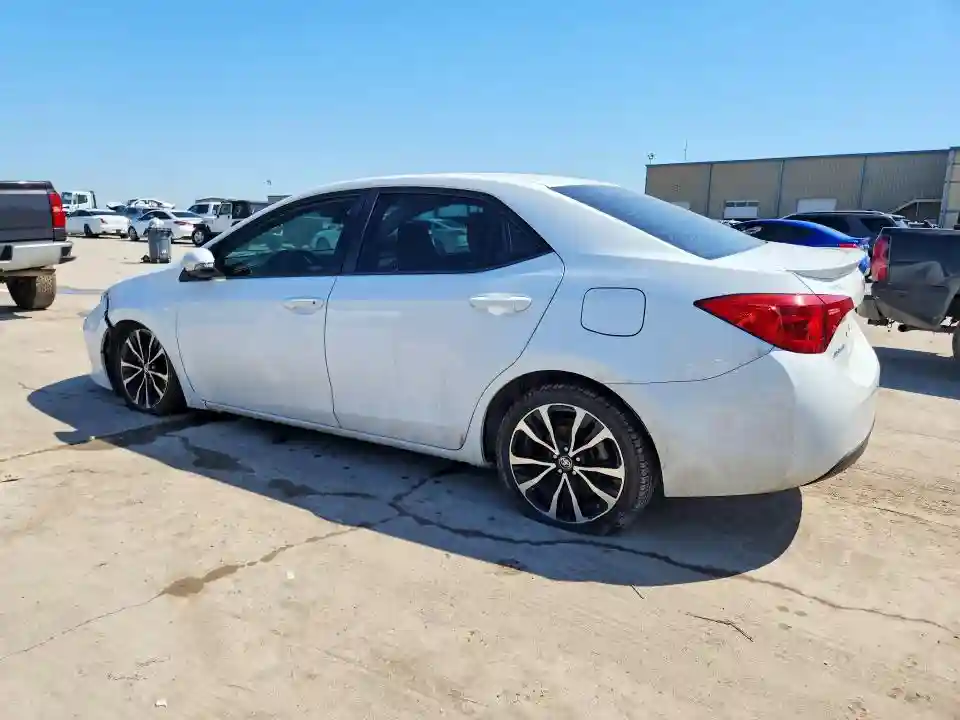 5YFBURHE2KP906631 2019 TOYOTA COROLLA-1
