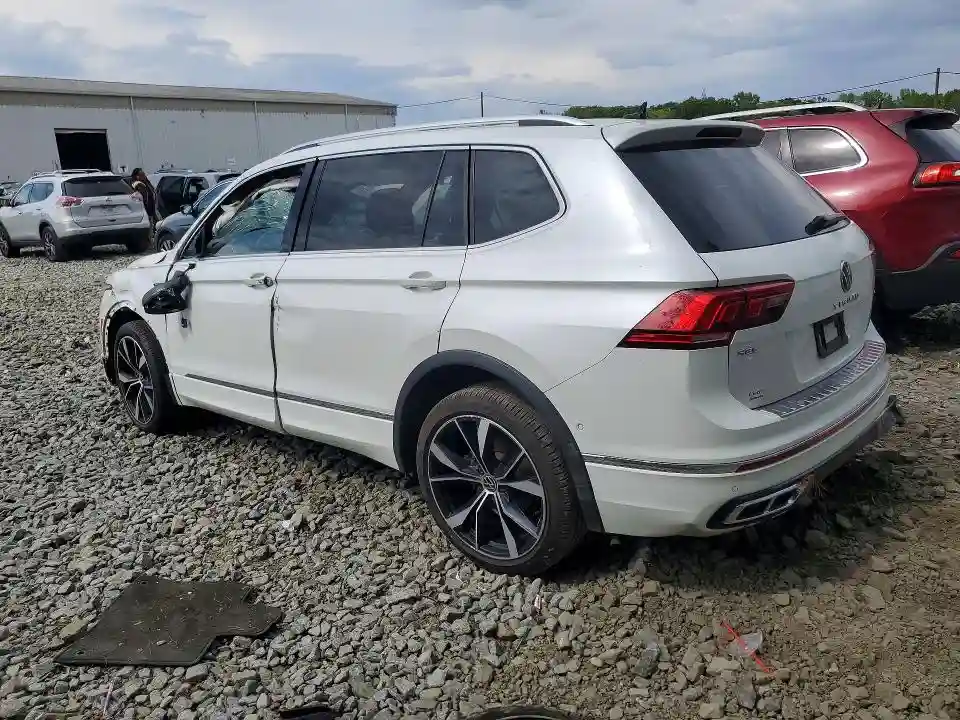 3VV4B7AX8NM045242 2022 VOLKSWAGEN TIGUAN-1