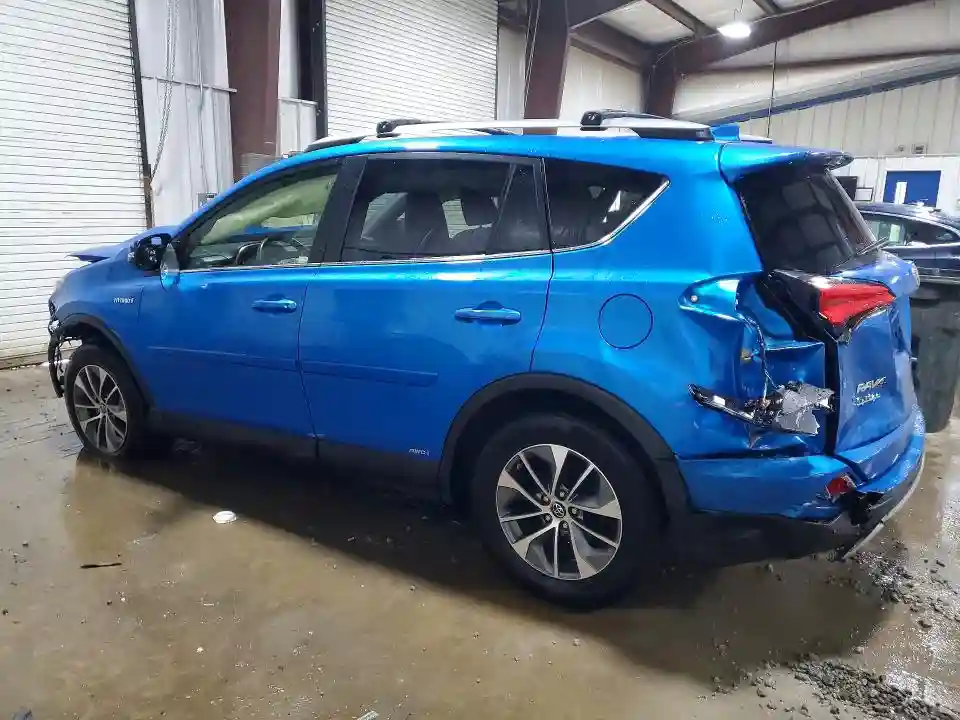 JTMRJREVXJD243161 2018 TOYOTA RAV4-1