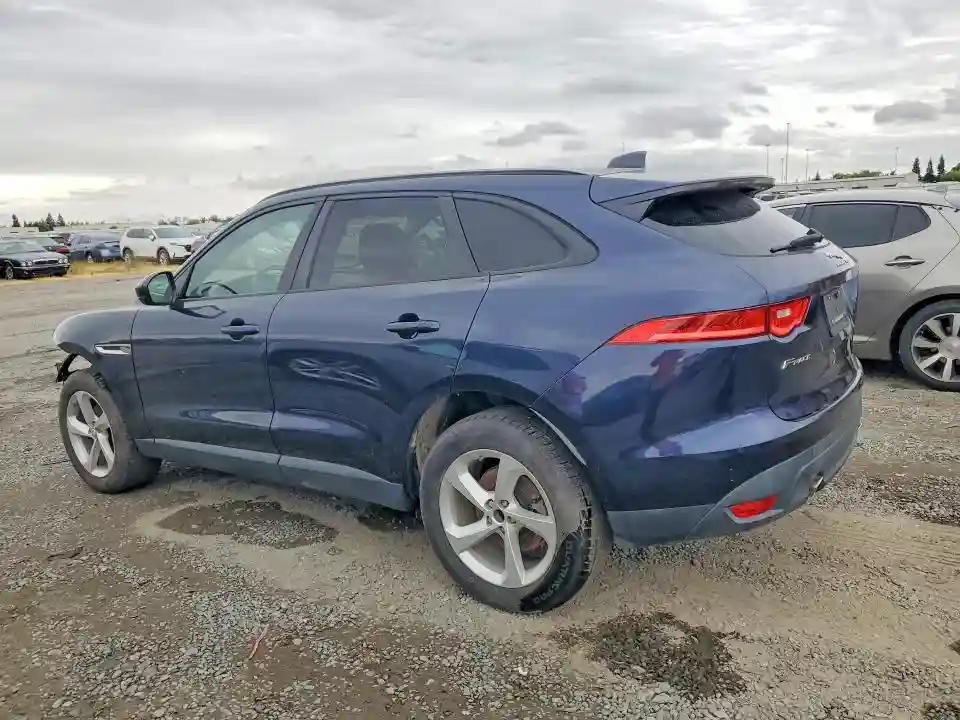 SADCJ2FX0JA256231 2018 JAGUAR F-PACE-1