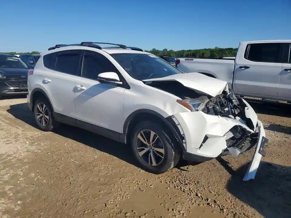 JTMRFREV8JJ226295 2018 TOYOTA RAV4-3