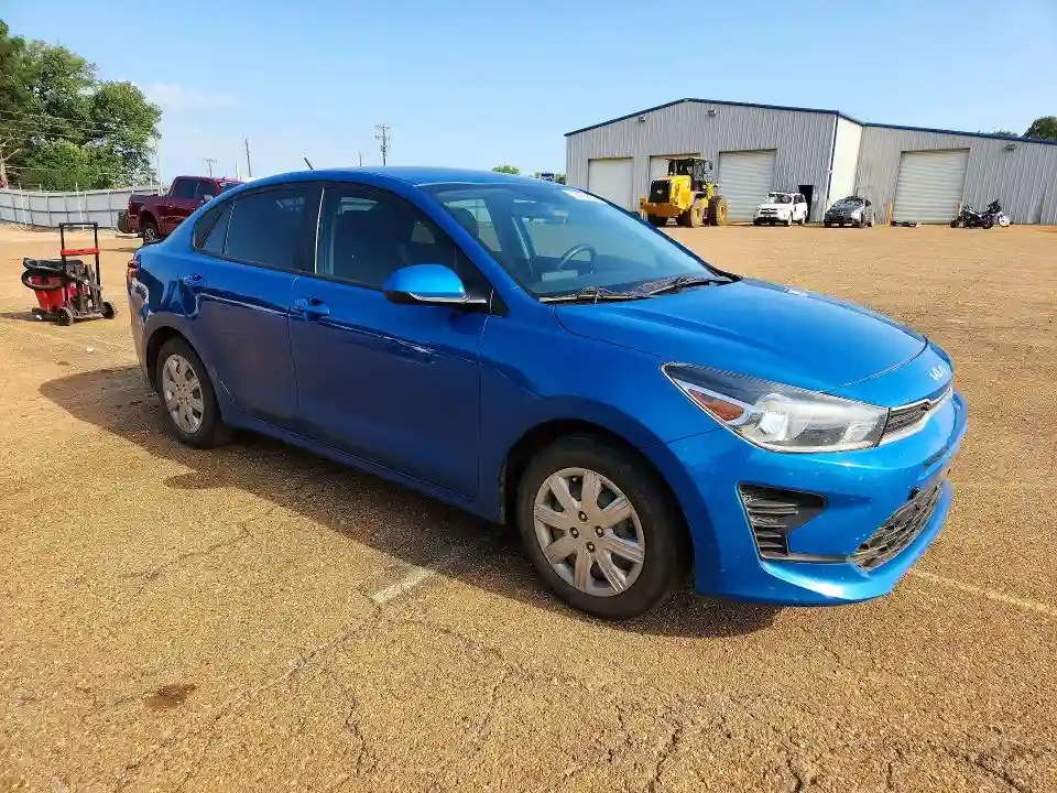 3KPA24AD1NE431193 2022 KIA RIO-3