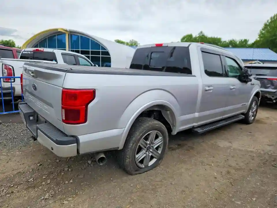 1FTFW1E18JFE25237 2018 FORD F150-2