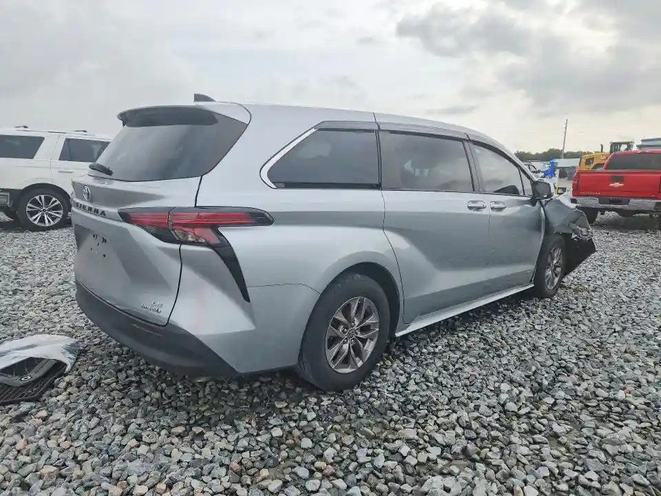 5TDKRKEC1MS016806 2021 TOYOTA SIENNA-2