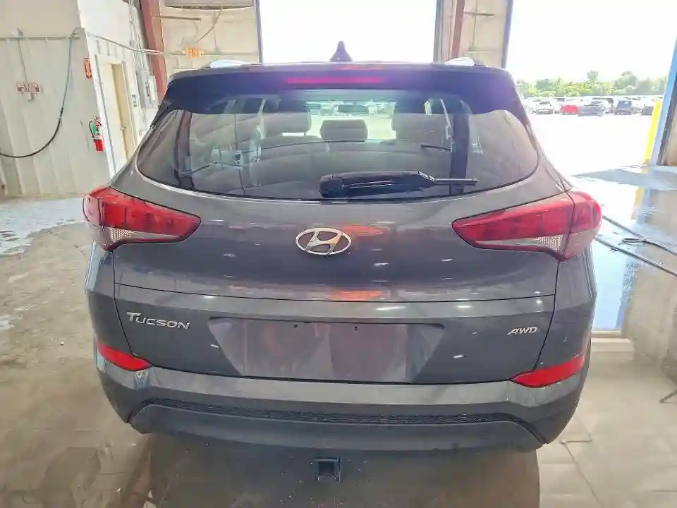 KM8J3CA49JU615098 2018 HYUNDAI TUCSON-5