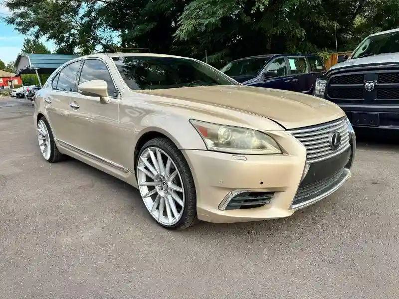 JTHBL5EF2H5143975 2017 LEXUS LS 460 BAS-0