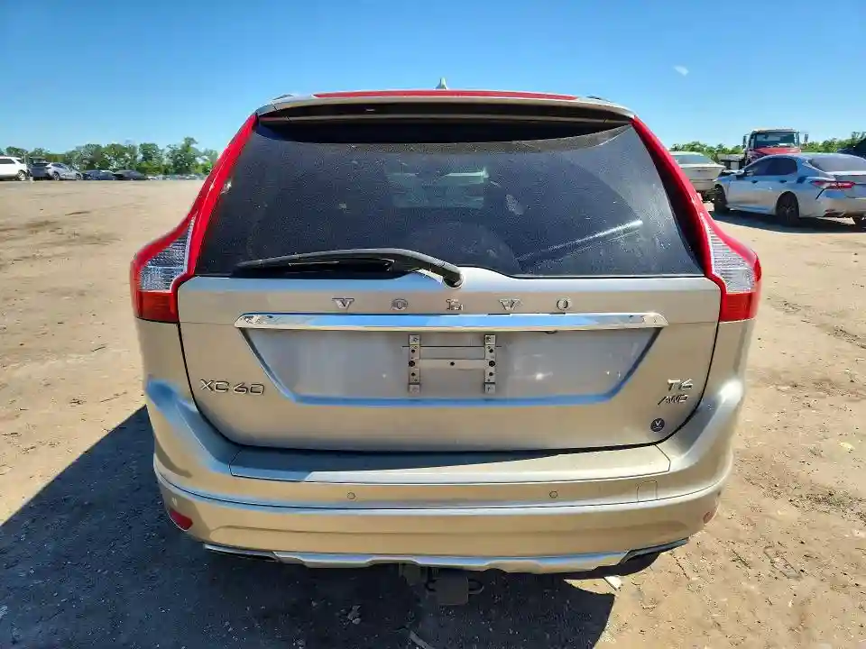 YV4902RK6F2651764 2015 VOLVO XC60-5