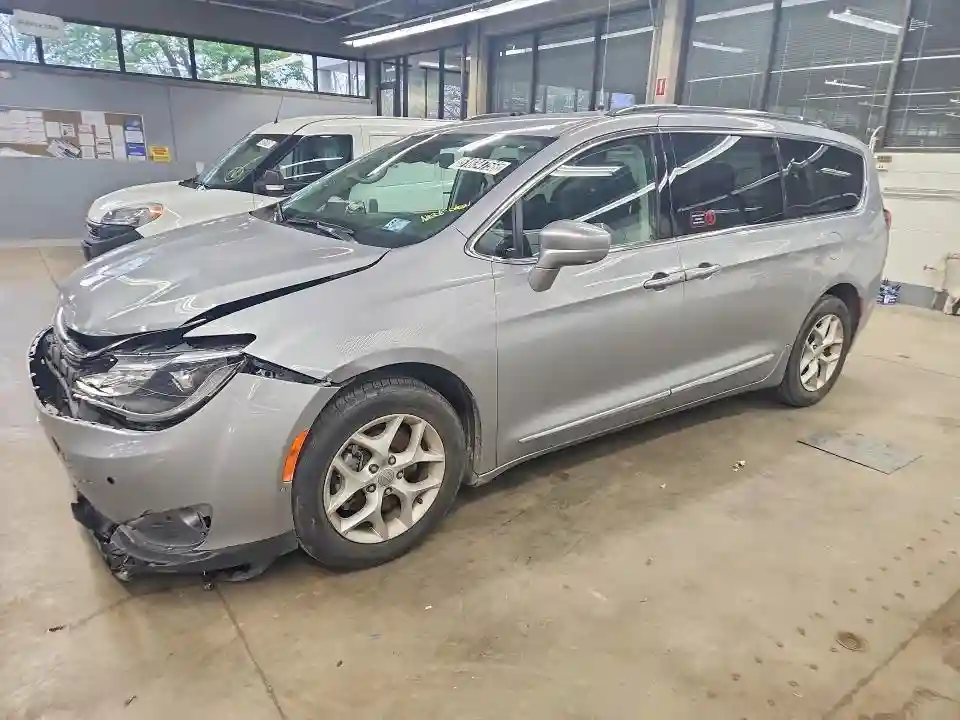 2C4RC1BG6LR121124 2020 CHRYSLER PACIFICA-0