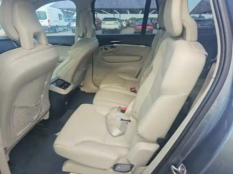 YV4A22PK1H1112147 2017 VOLVO XC90-5