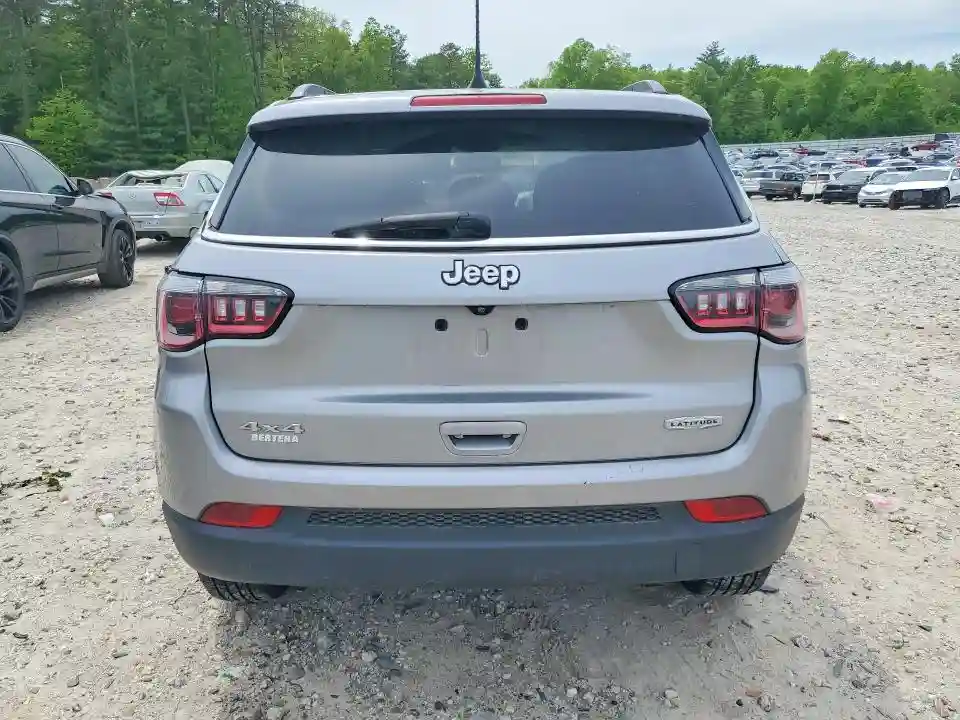 3C4NJDBB0LT160699 2020 JEEP COMPASS-5